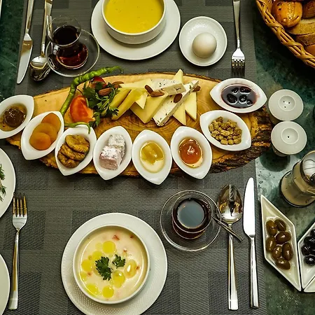 Ayayorgi By T Hotel 4*